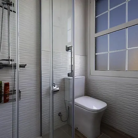 Atico Auditorio Centro * لا أوروتافا