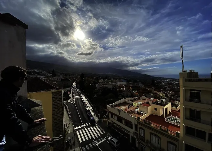 Atico Auditorio Centro 아파트