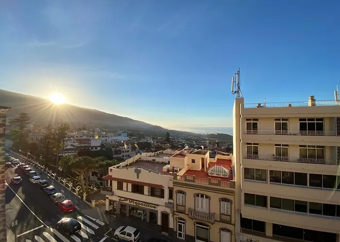 Atico Auditorio Centro * 라오로타바