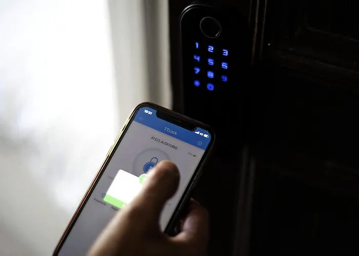 아파트 Atico Auditorio Centro 라오로타바